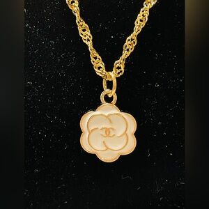 Elegant AUTHENTIC Chanel Camilla flower  on chain